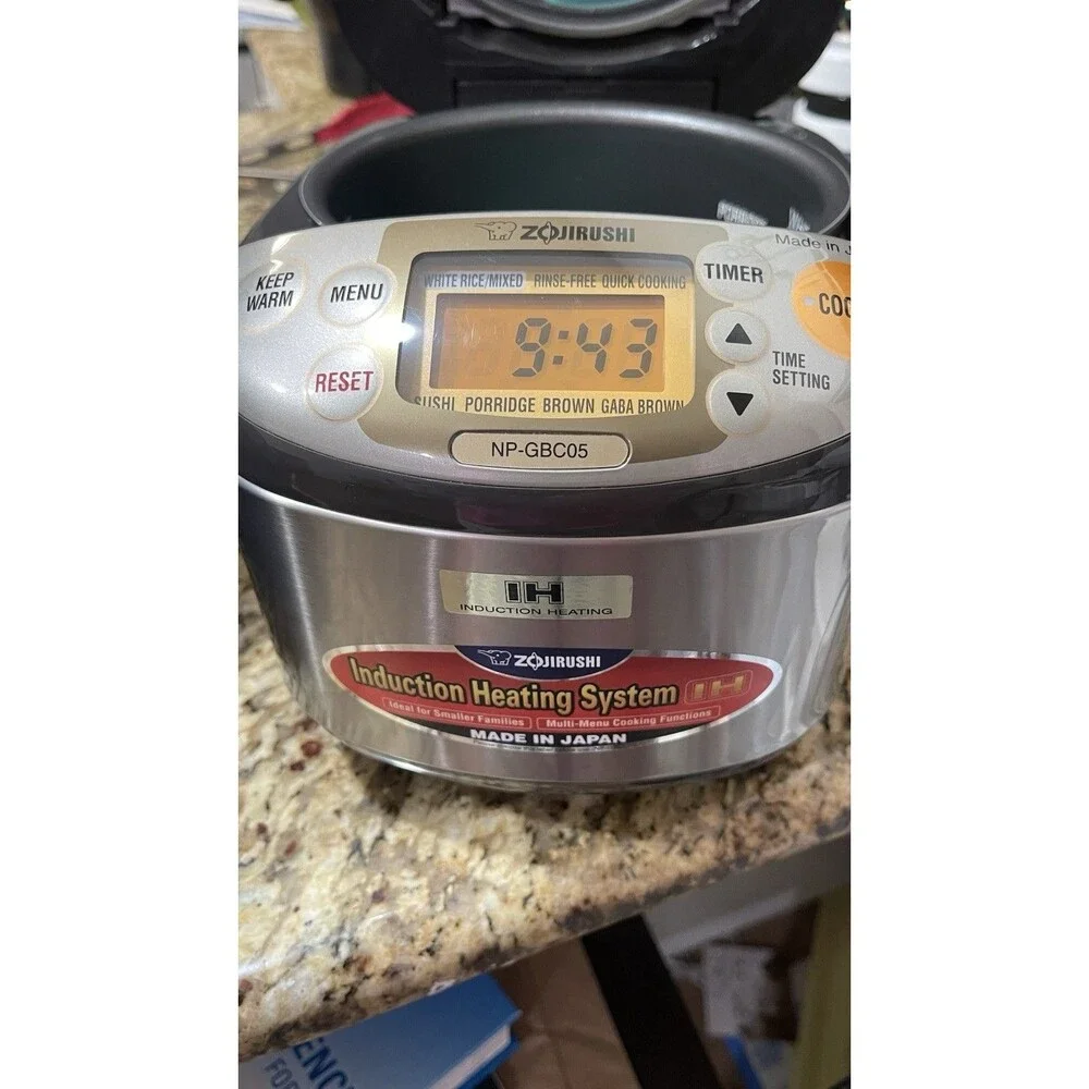 Zojirushi NP-NVC18 Electric Rice Cooker Warmer 10 Cup Brown Pressure IH Japan
